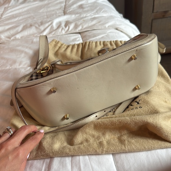 Burberry handbag - Picture 3 of 4